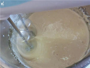 熬糖版牛轧糖的做法 步骤9
