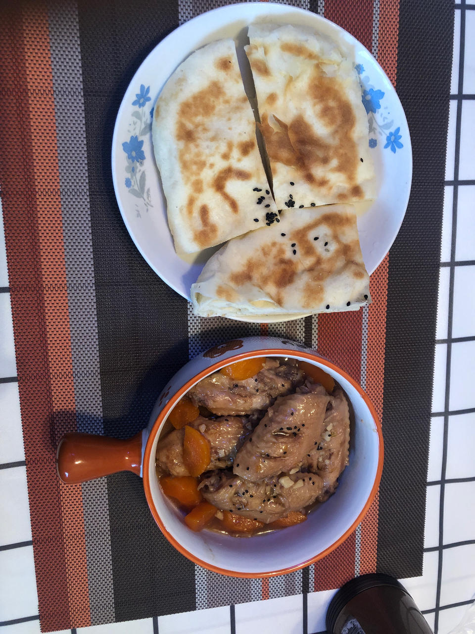 外婆教我的红烧鸡翅·连汤汁都狠好吃！！！