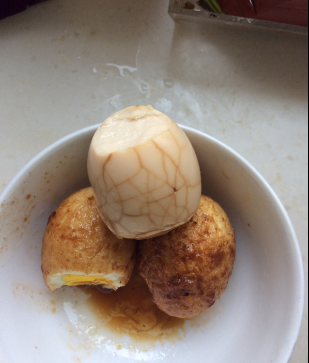 电饭煲煮五香茶叶蛋