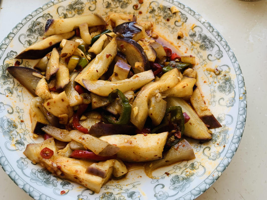 凉拌茄子这样做，堪称米饭杀手