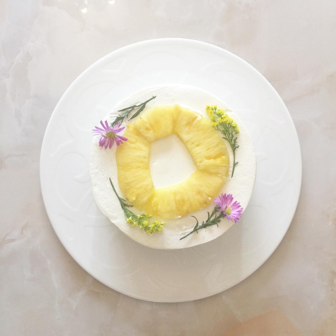 超简单完美戚风蛋糕（6寸2蛋）附打发、翻拌、脱模视频