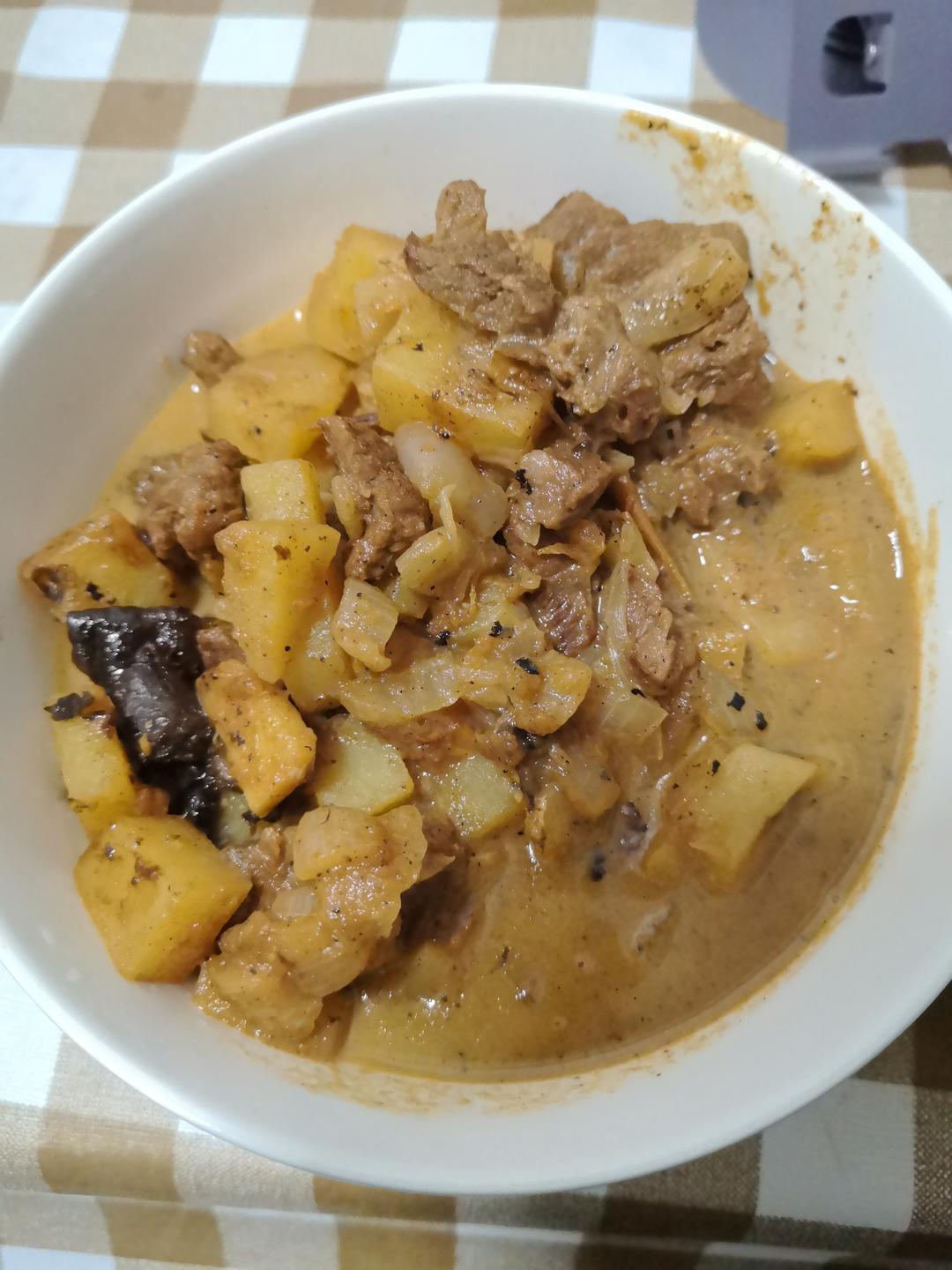 番茄土豆炖牛腩