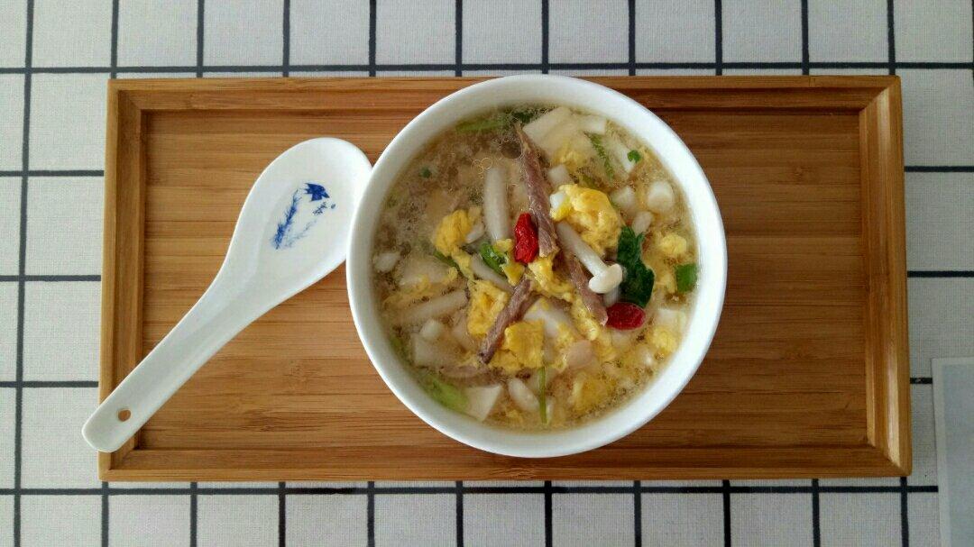 鲜掉眉毛的菌菇豆腐汤