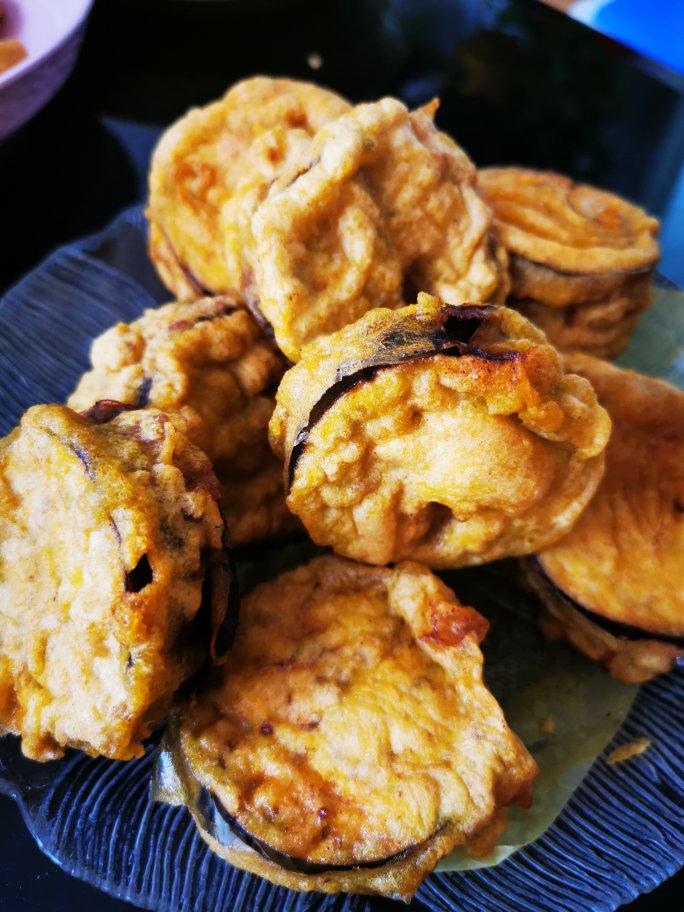 喔呀诗咪做的油炸茄盒