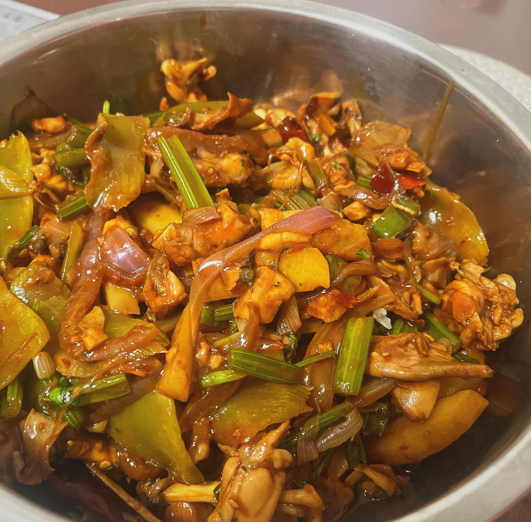家庭版干锅牛蛙