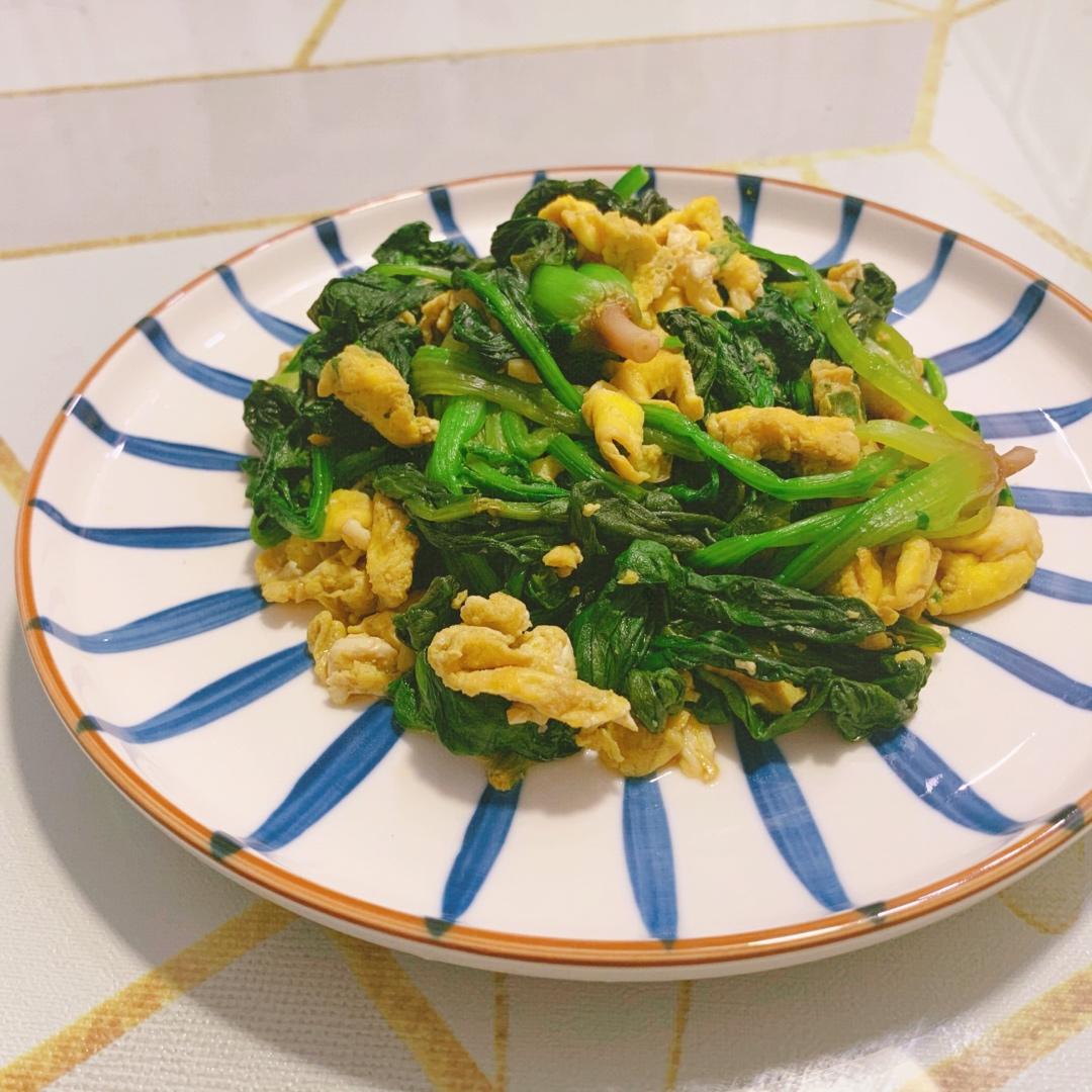 菠菜炒鸡蛋