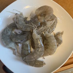 香煎大海虾的做法 步骤1
