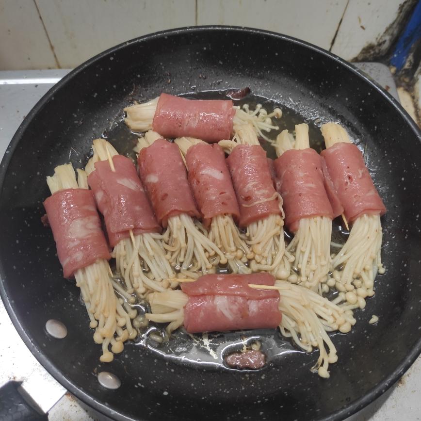 简单版培根金针菇的做法