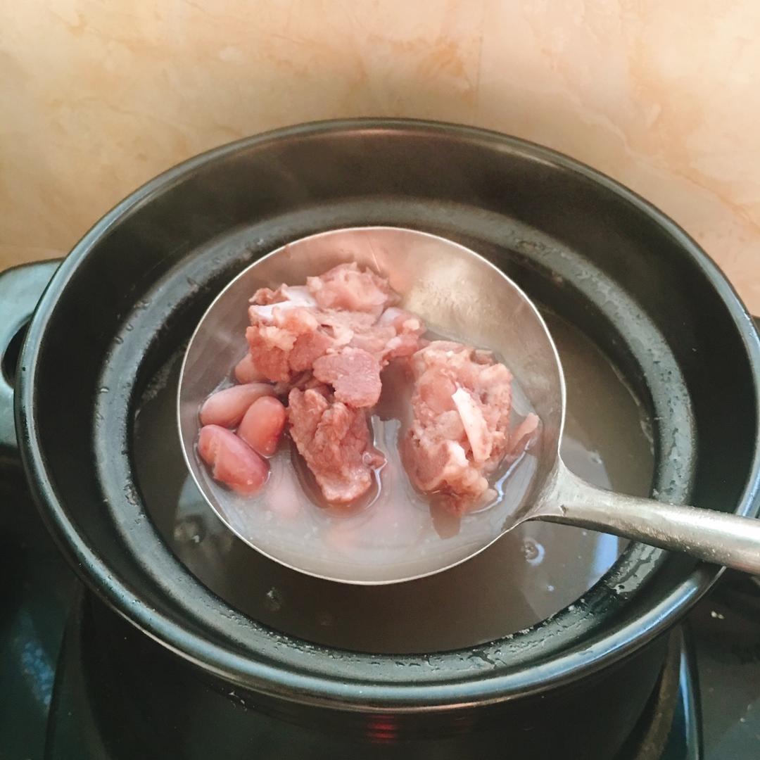 玉米猪骨汤