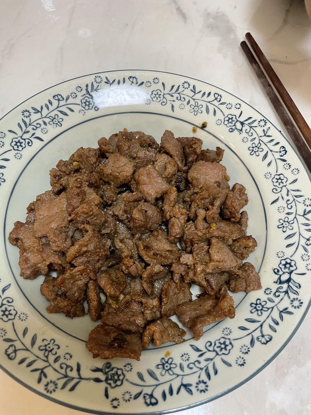又香又嫩的小炒牛肉（巨好吃，手残党也能做）
