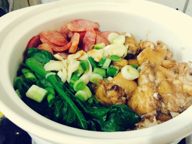 香肠煲仔饭