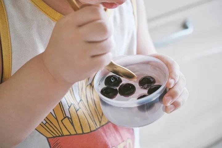 水果冻 (白凉粉也有春天)带上小朋友一起做个果冻吧