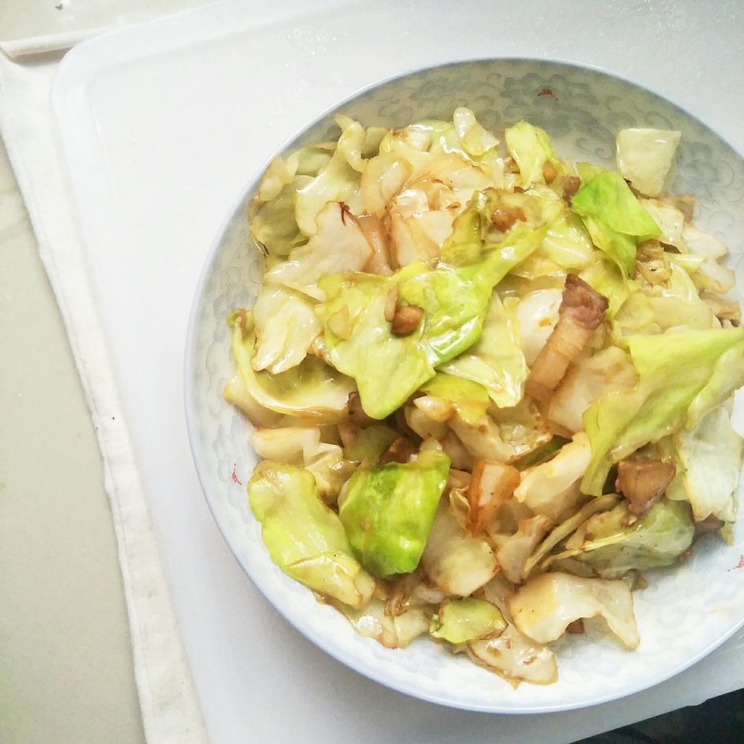 阿婆手撕包菜