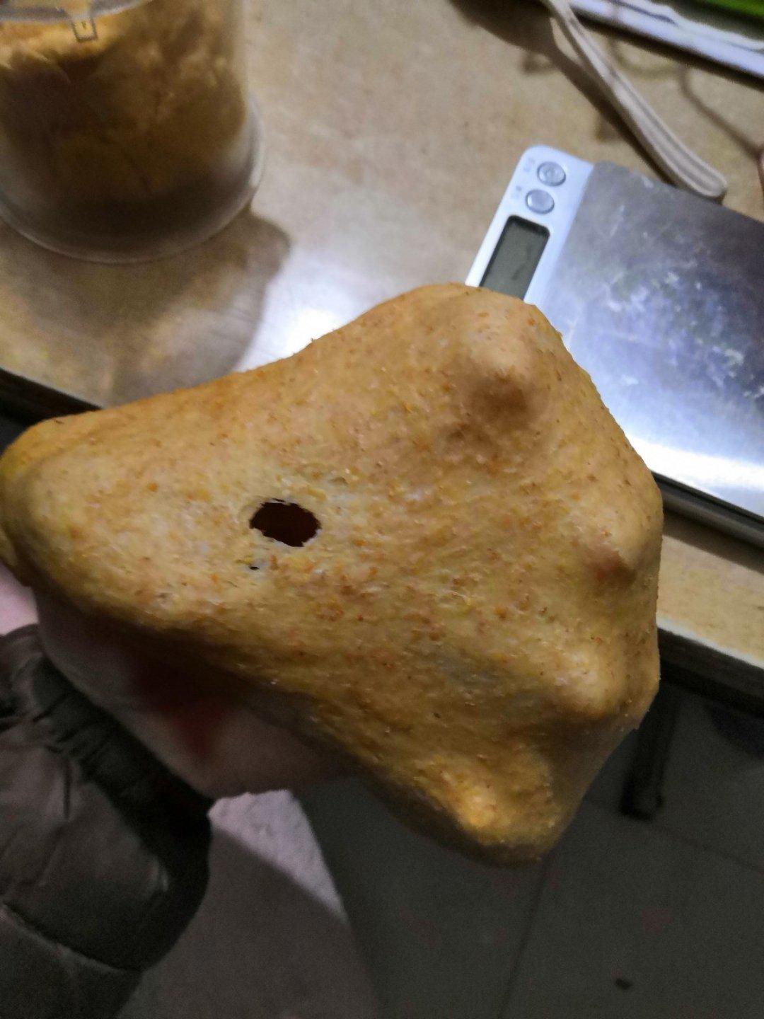 [视频] 打蛋器揉面8分钟出膜