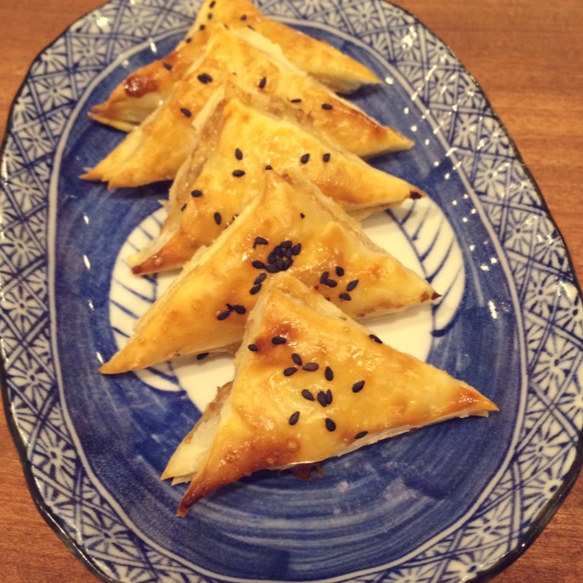 酥皮奶酪角