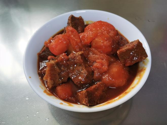 番茄炖牛肉～享受大块牛肉大块番茄的美味😍的做法