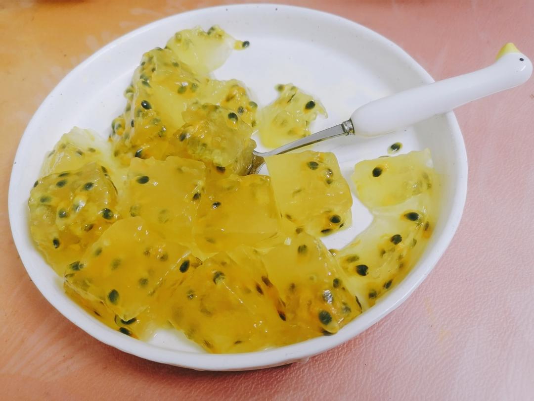 夏日必备❗️清凉解暑❗酸甜可口的百香果果冻