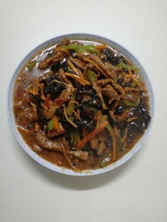 超好吃的鱼香肉丝（做法相当简单，一看就会）