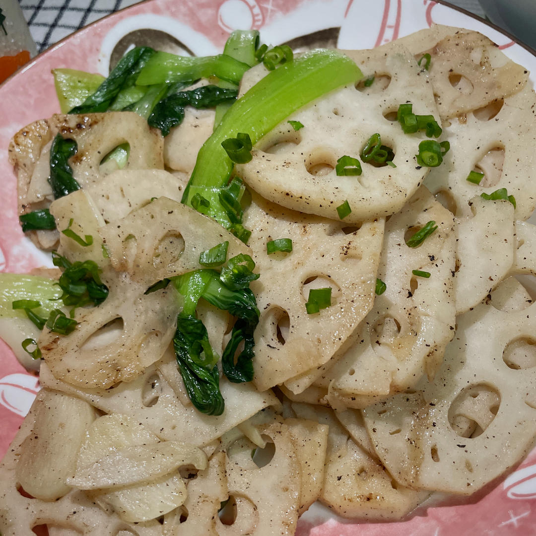 全家都爱吃的清炒藕片😋