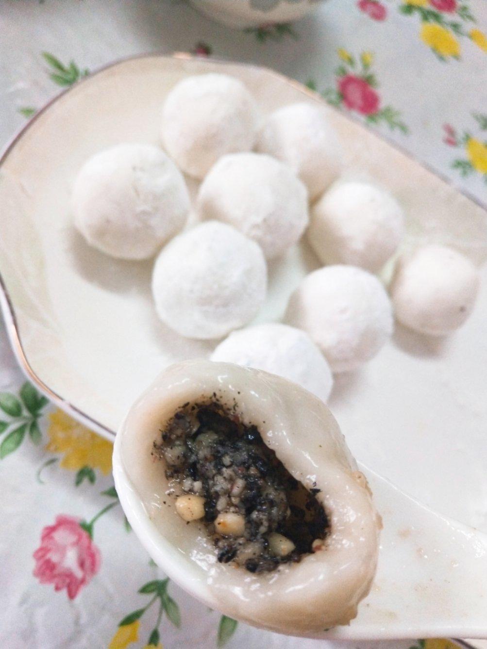 黑芝麻汤圆