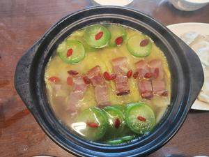 火腿白菜砂锅汤的做法 步骤8