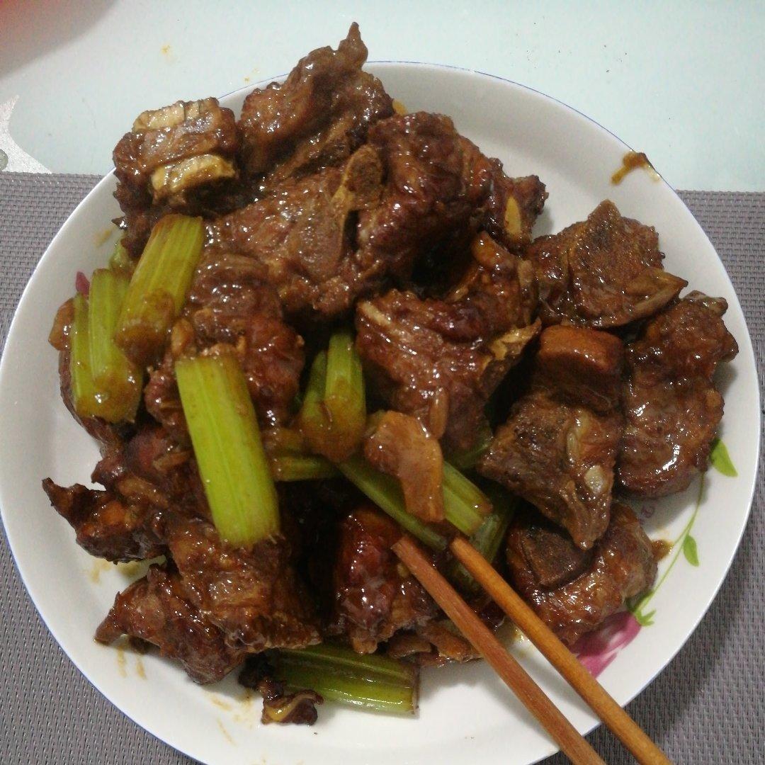 红烧排骨