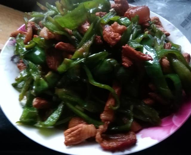 湖南青椒炒肉的做法