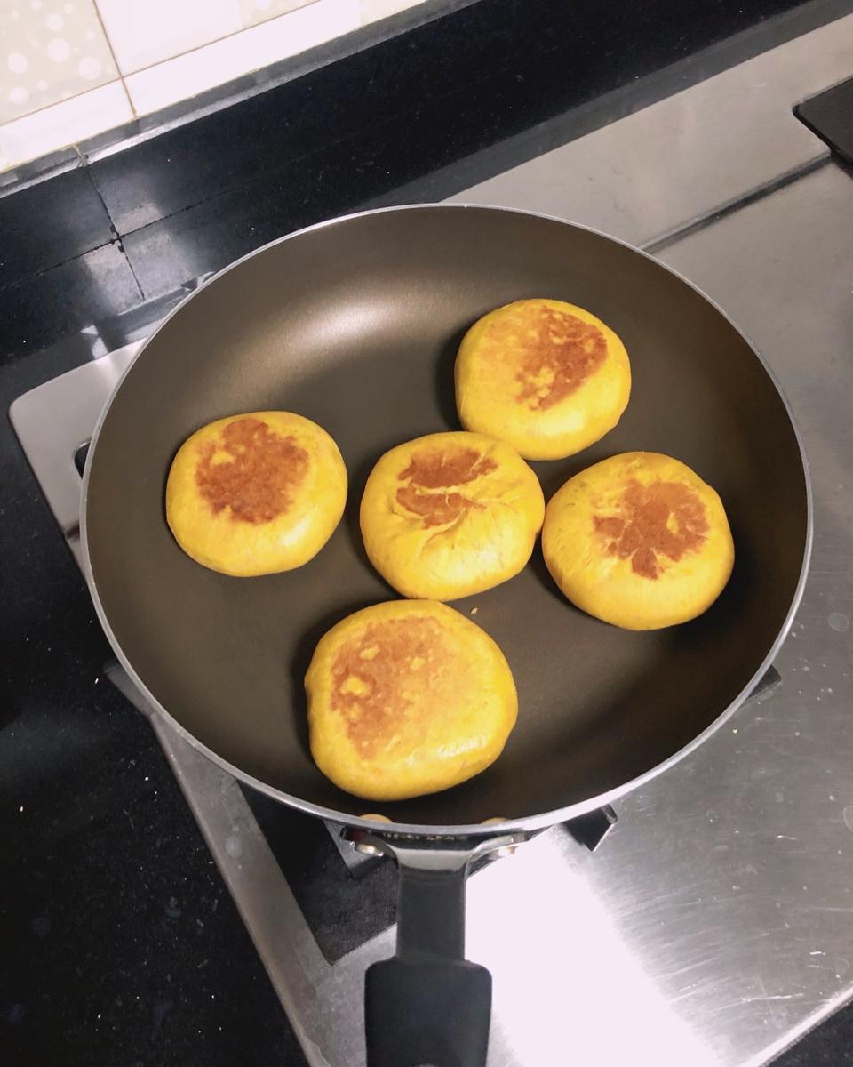 南瓜红豆沙面饼