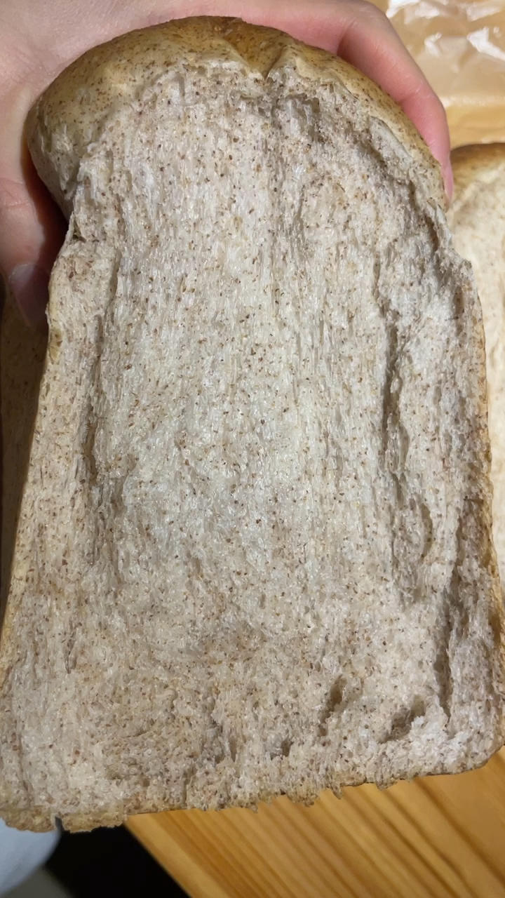 波兰种黑全麦吐司！黑全麦也可以如此柔软！