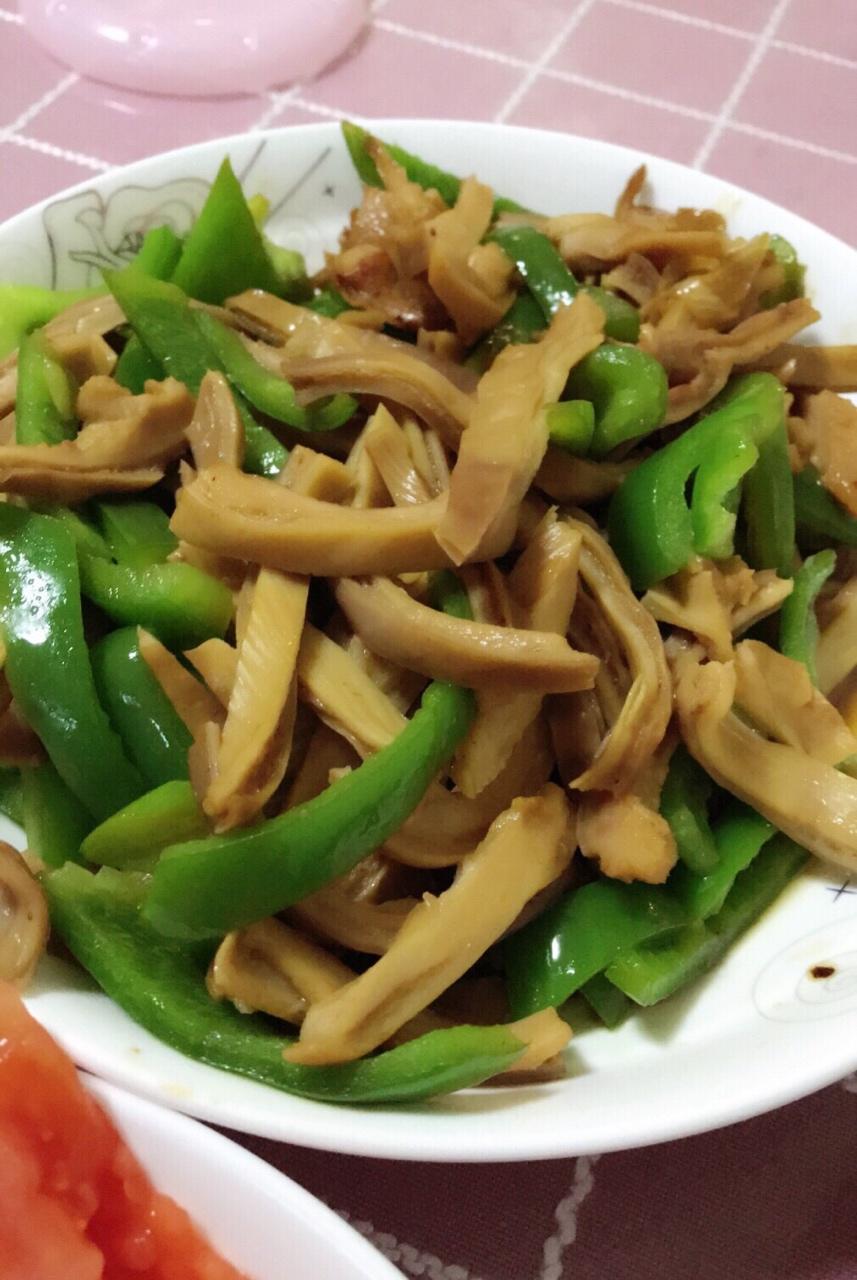 青椒炒肚片