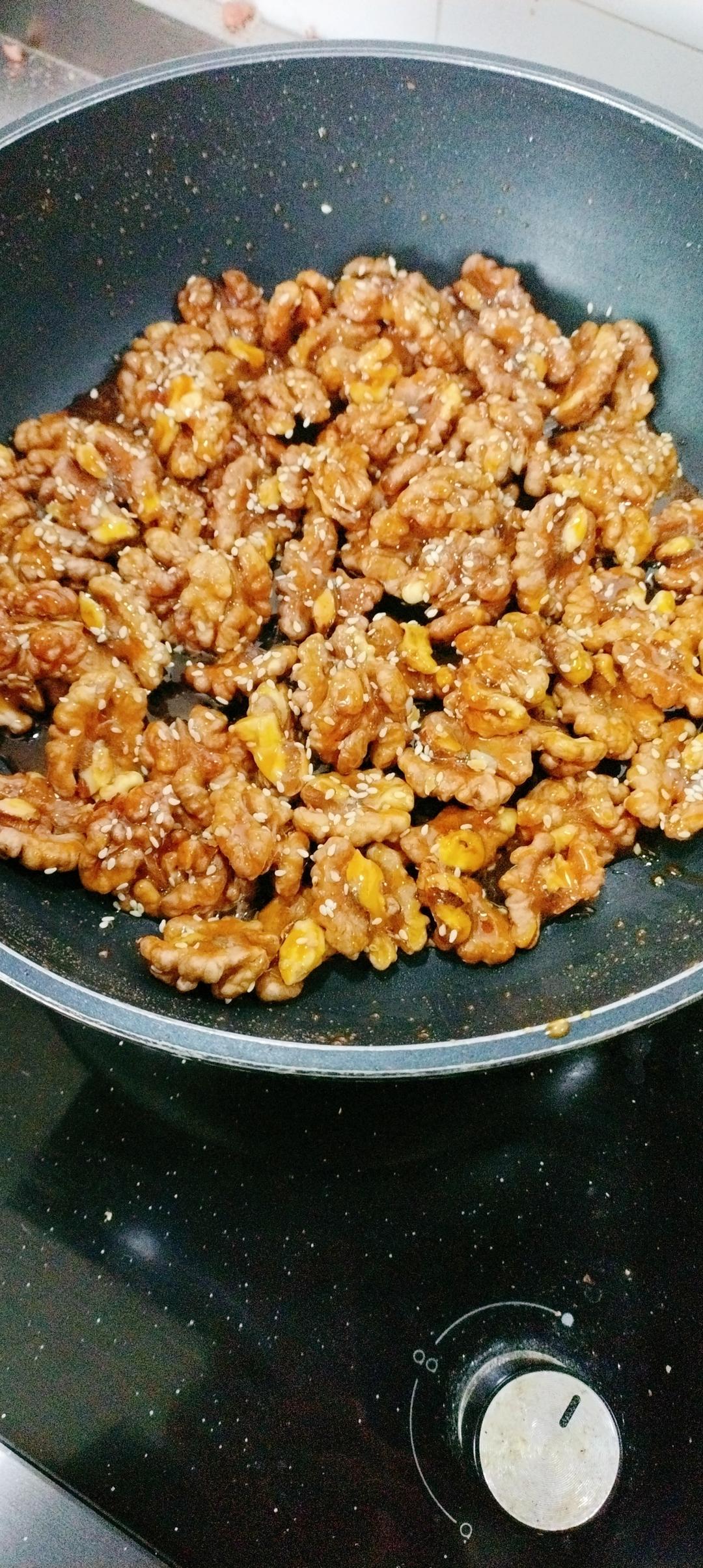 【琥珀核桃仁】冰糖无油不粘手