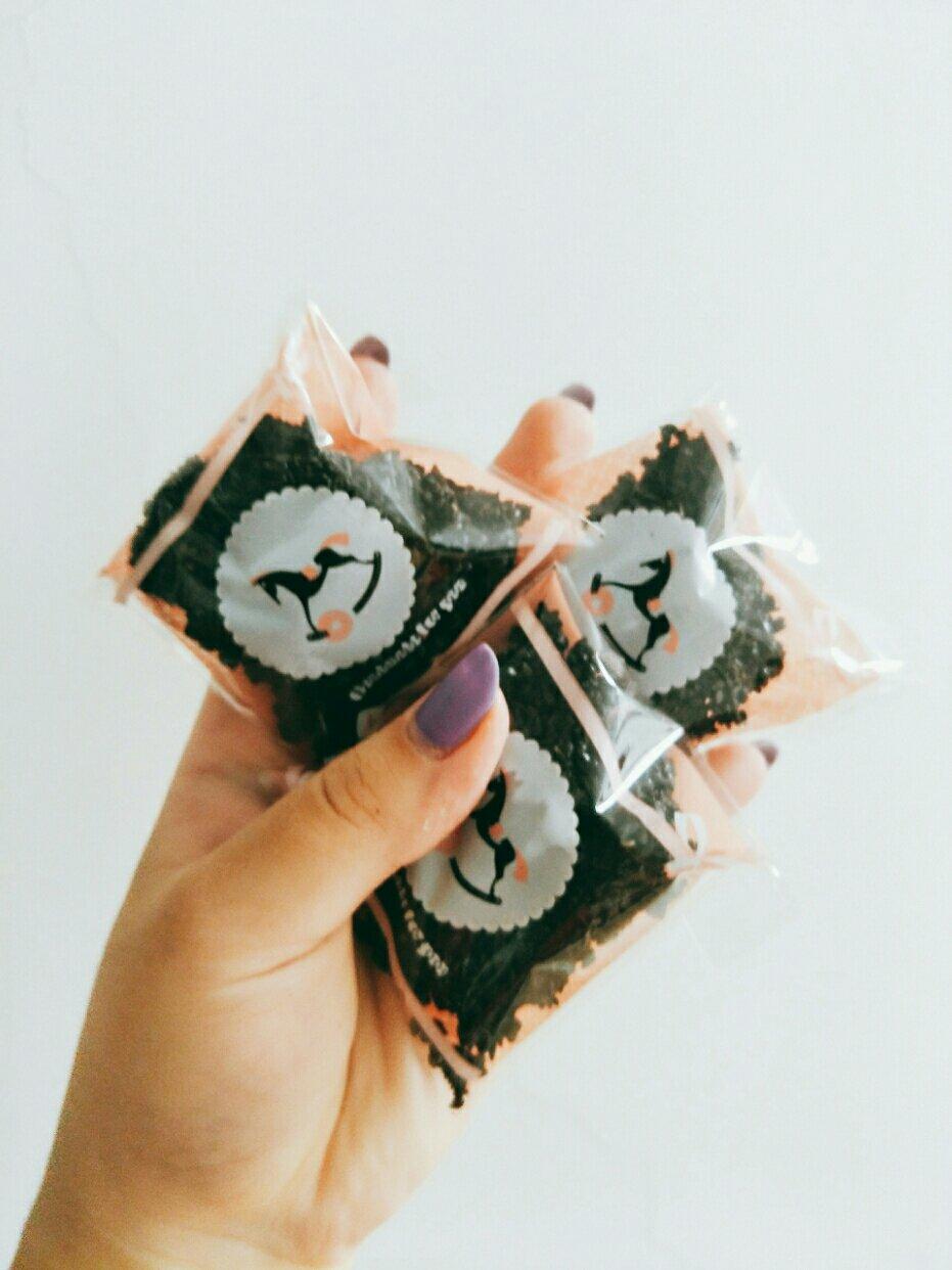 健康黑芝麻薄饼（仅需三步）