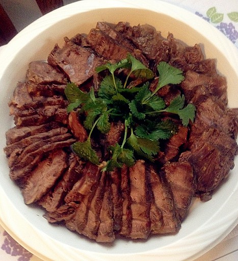 豪放酱牛肉