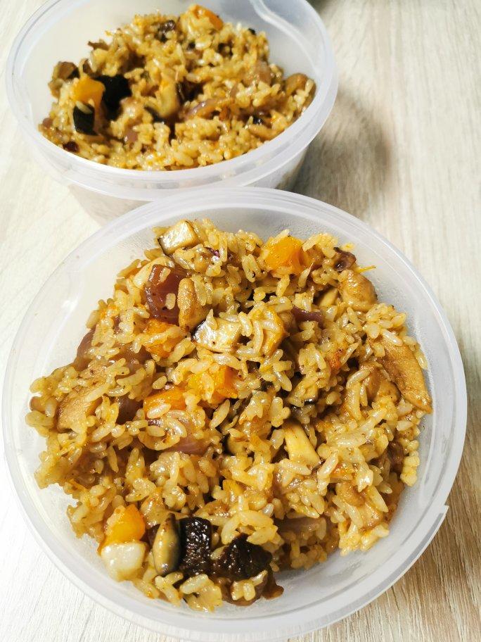 南瓜鸡肉饭