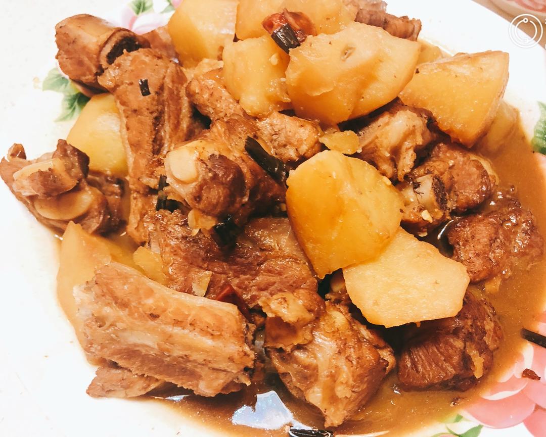 酱香土豆排骨