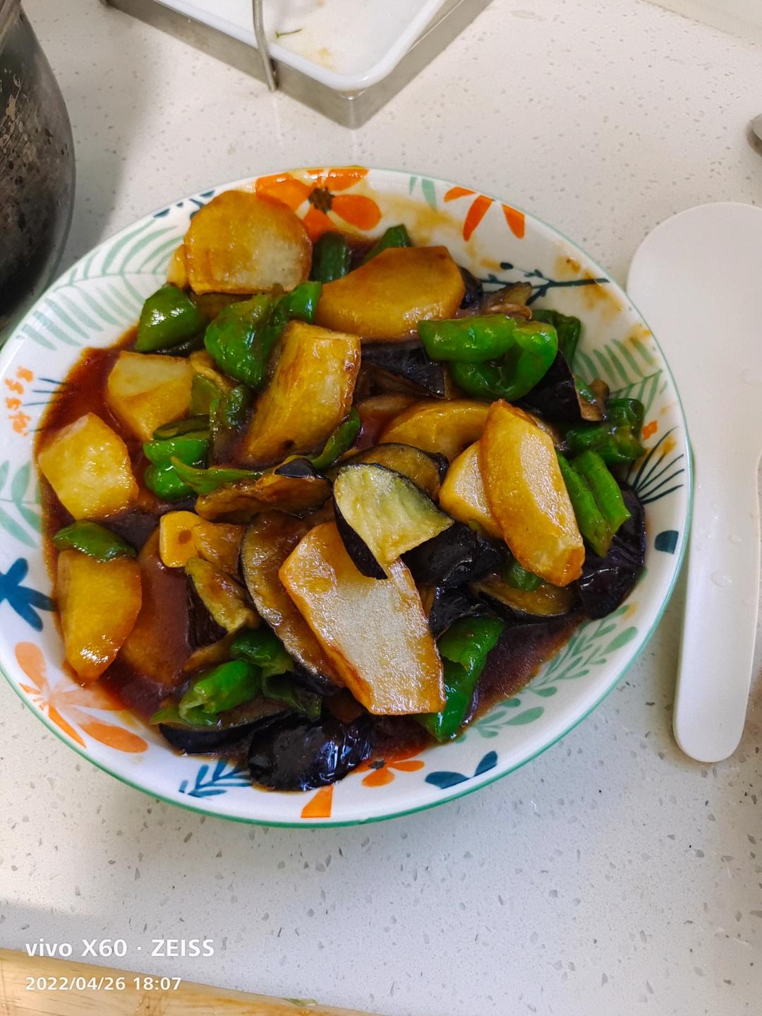 超级下饭的地三鲜