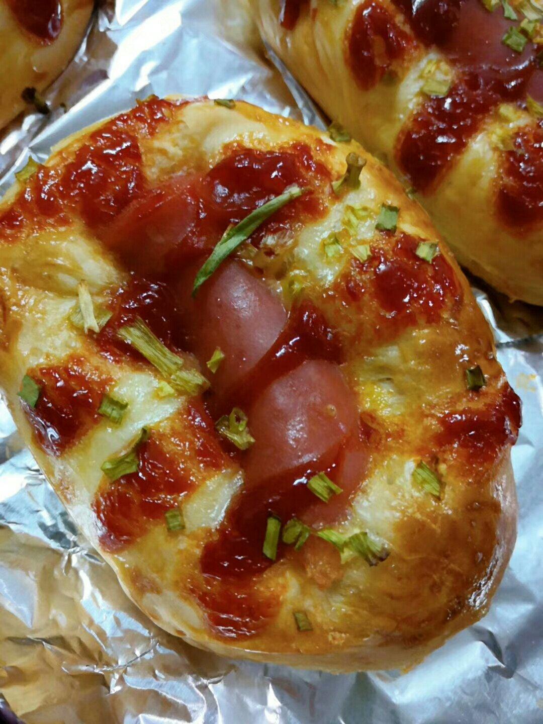 香葱芝士香肠小面包