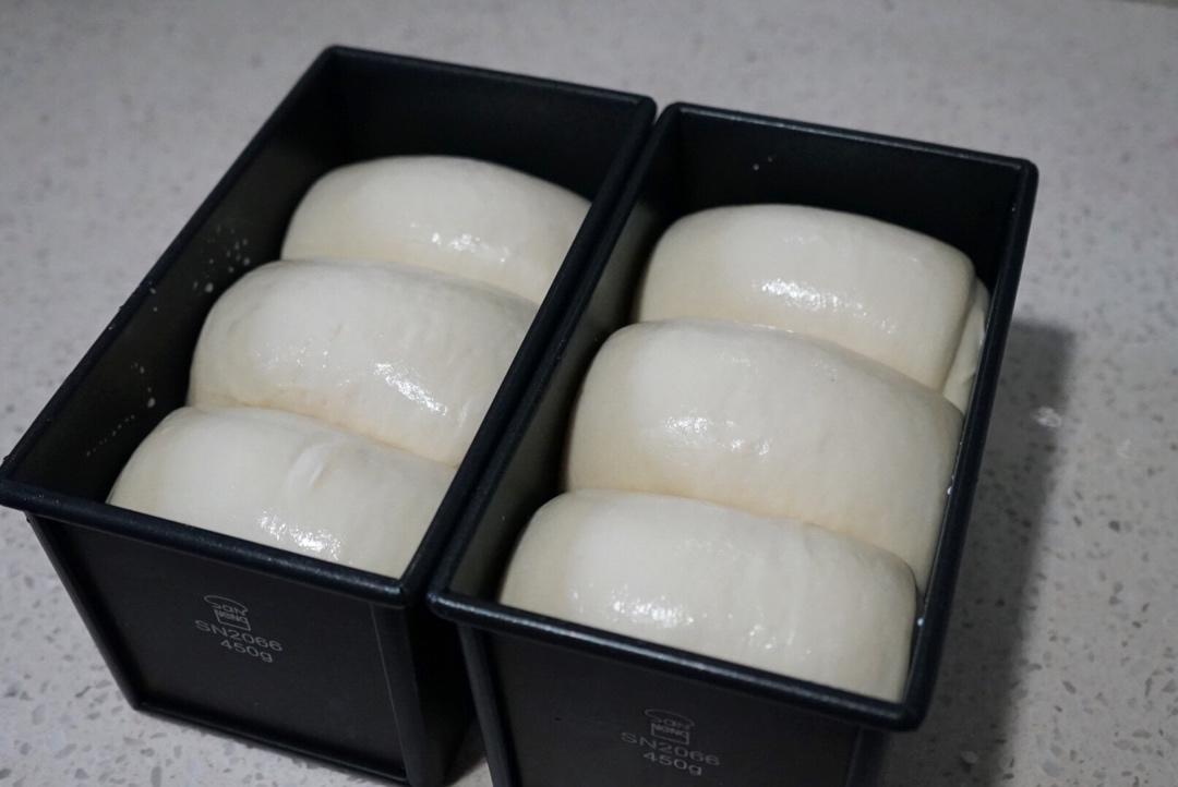 适合冬天制作的 100%中种嫩白牛奶吐司