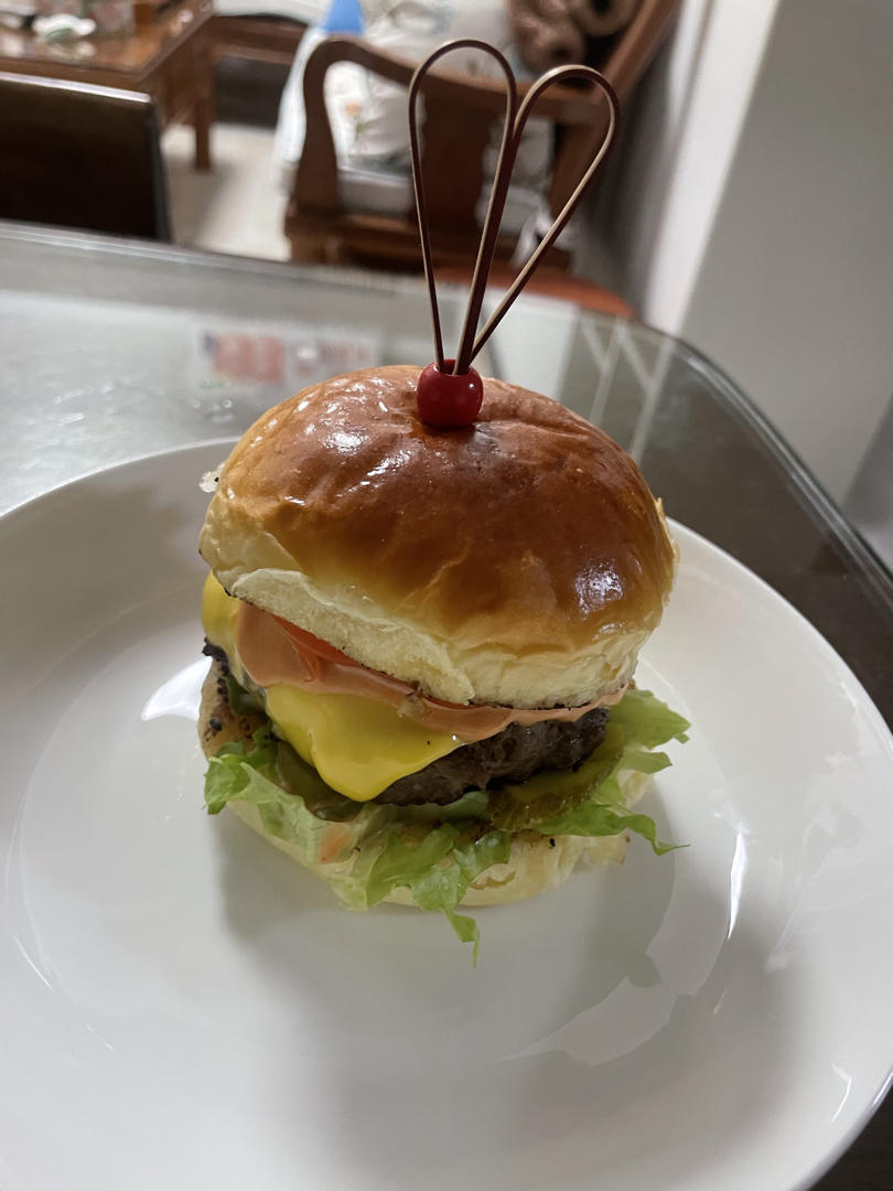 不是所有的汉堡都能叫——布里欧修黄油汉堡