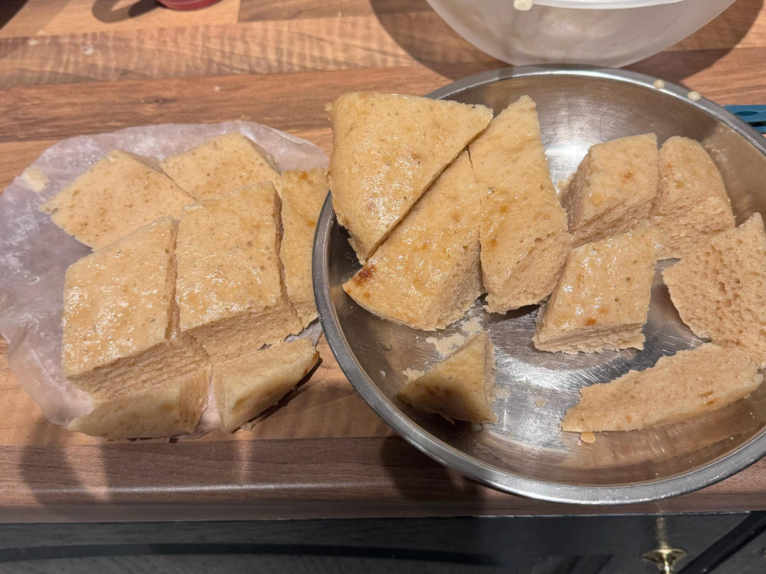 马拉糕，软糯弹韧，香甜细腻，和一般发糕不一样