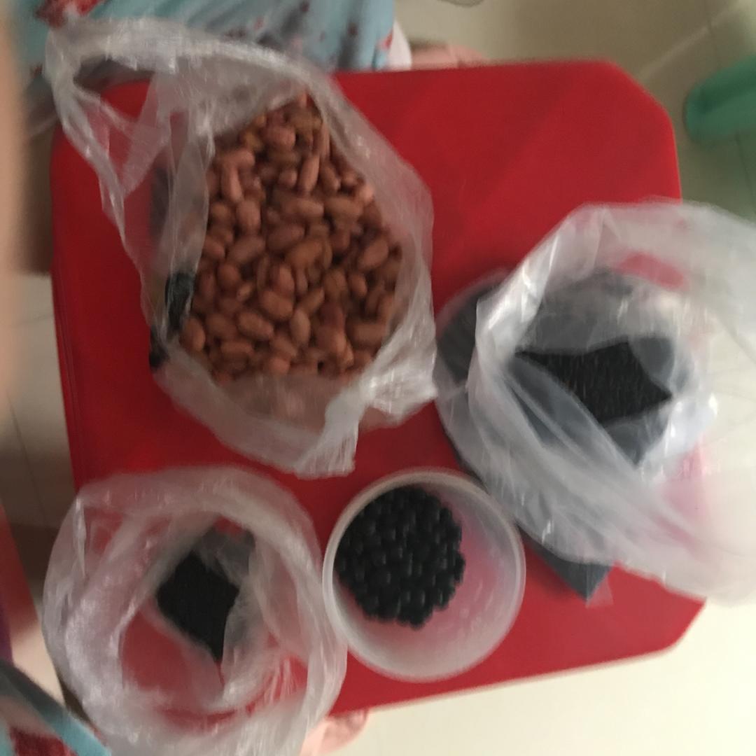 芝麻黑豆浆