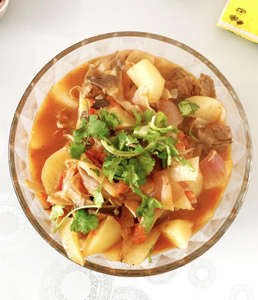 番茄土豆炖牛腩