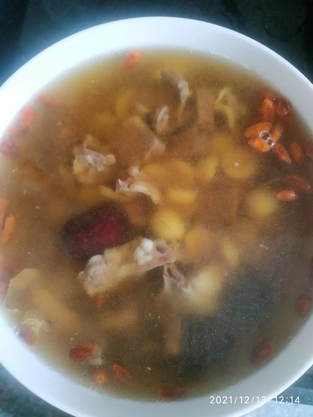 养心安神排骨猪心汤（不加一片姜，不带一点腥味，清甜像加了味精，制作过程十分钟之内搞定）