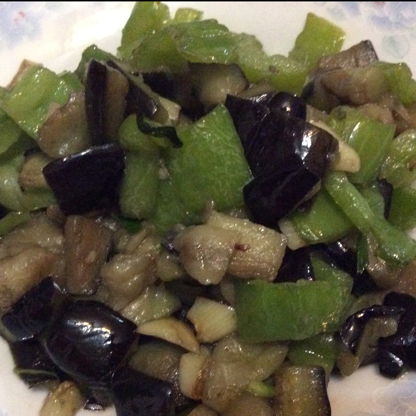 青椒炒茄子
