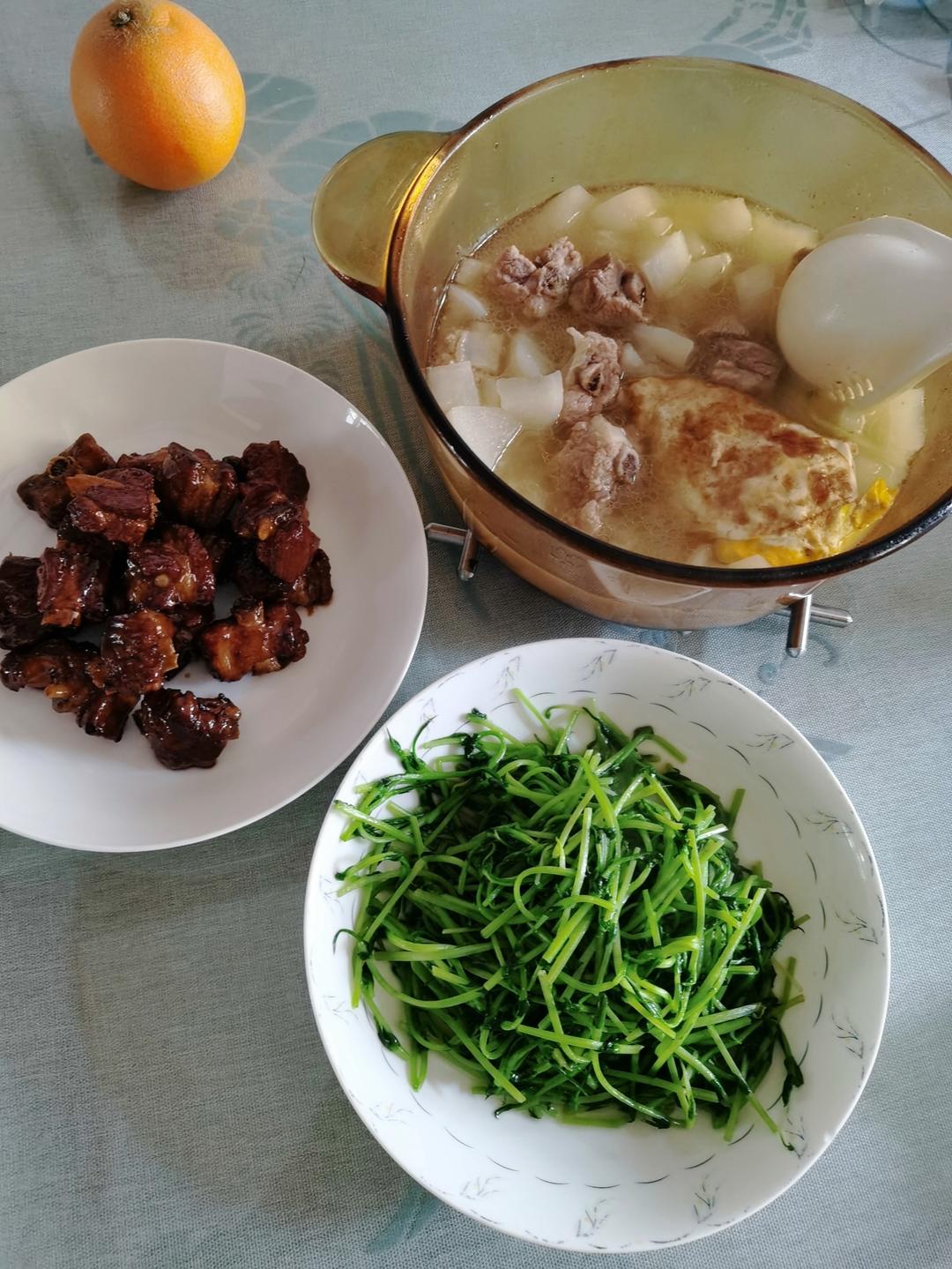 萝卜排骨汤