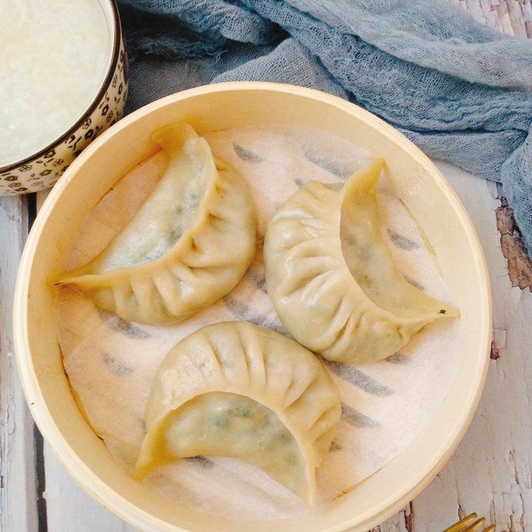 韭菜鸡蛋蒸饺