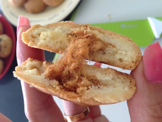 肉松饼干