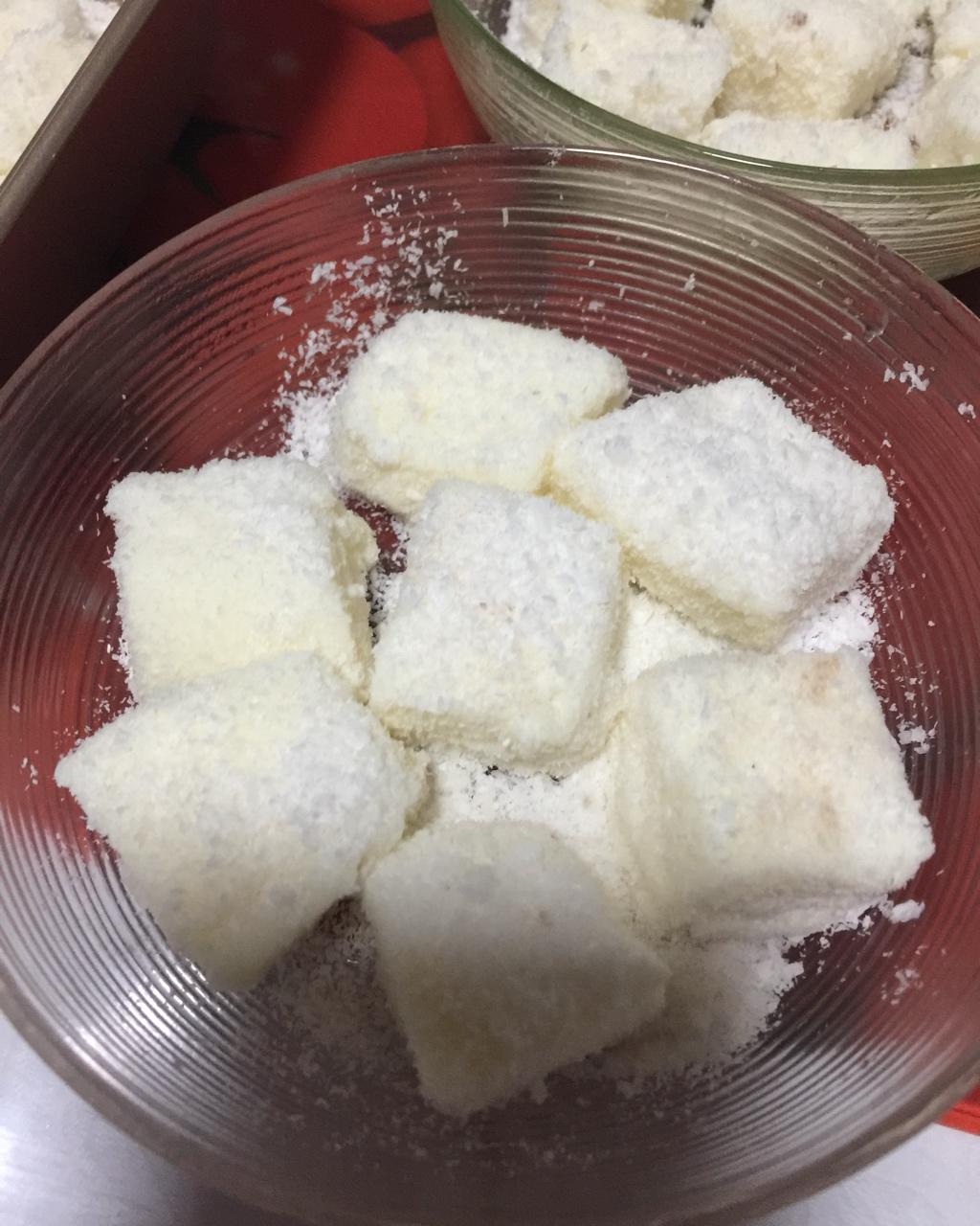 「椰丝牛奶小方」媲美85℃