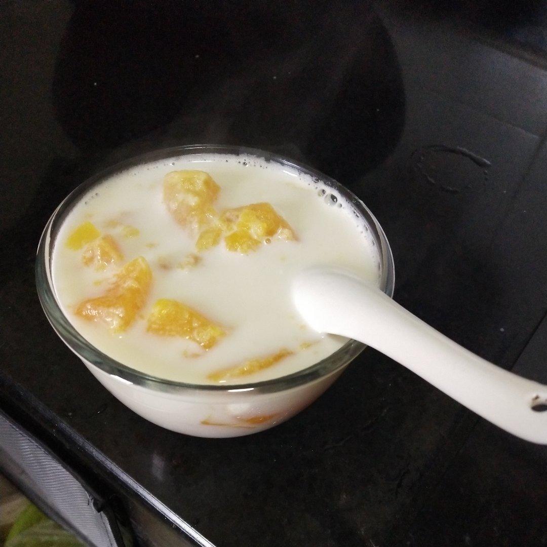 木瓜炖牛奶