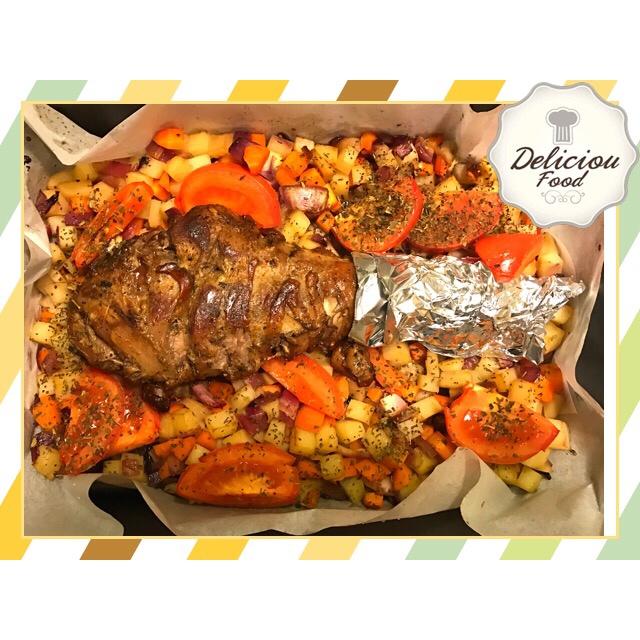 蒜味的巨人！进击的火鸡腿